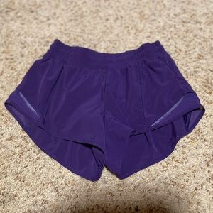 Lululemon Hotty Hot Short 2.5’ Inseam
